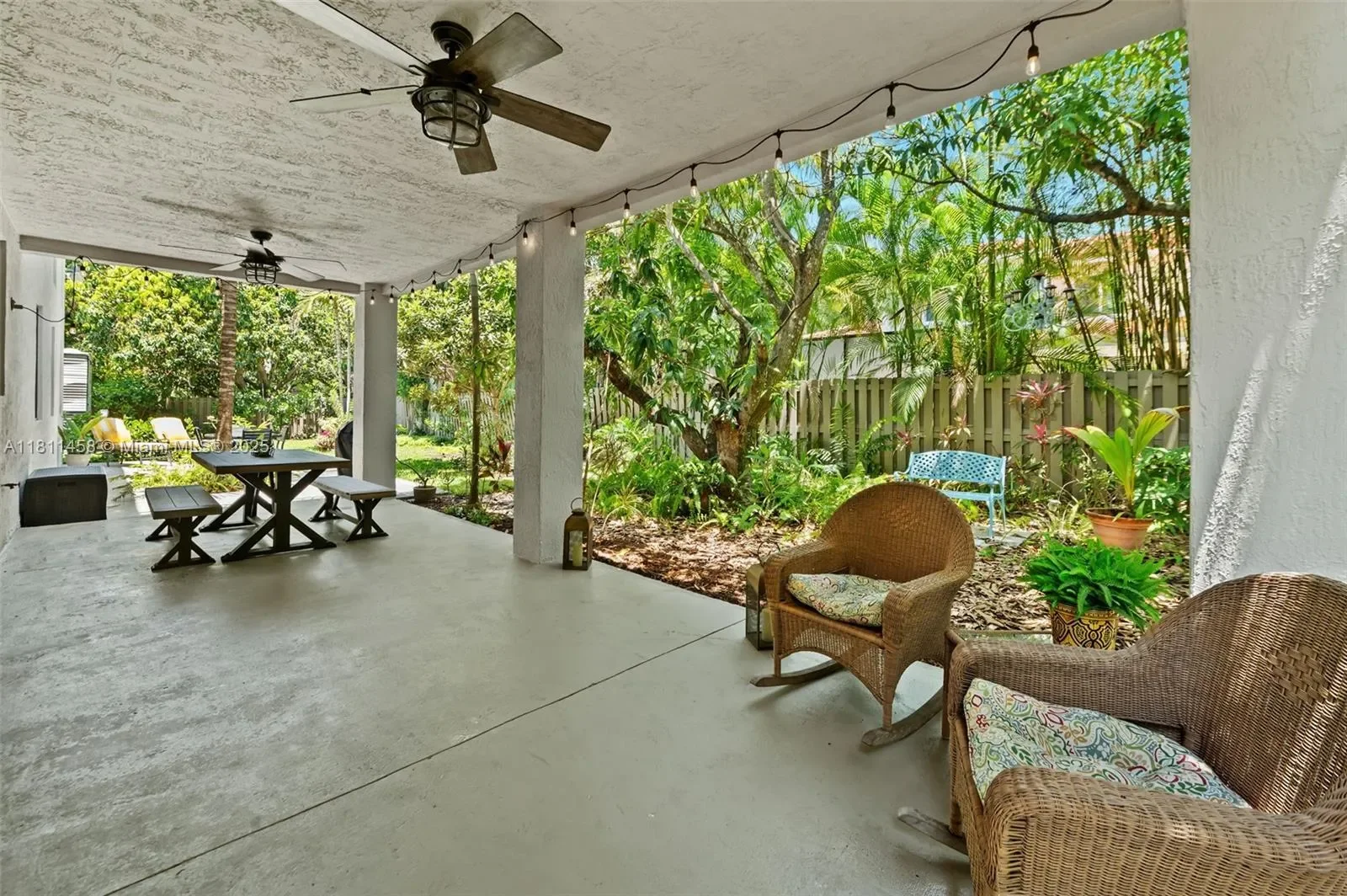 8205 SW 171st Ter, Cutler Bay, Florida, United States. - Photo 22