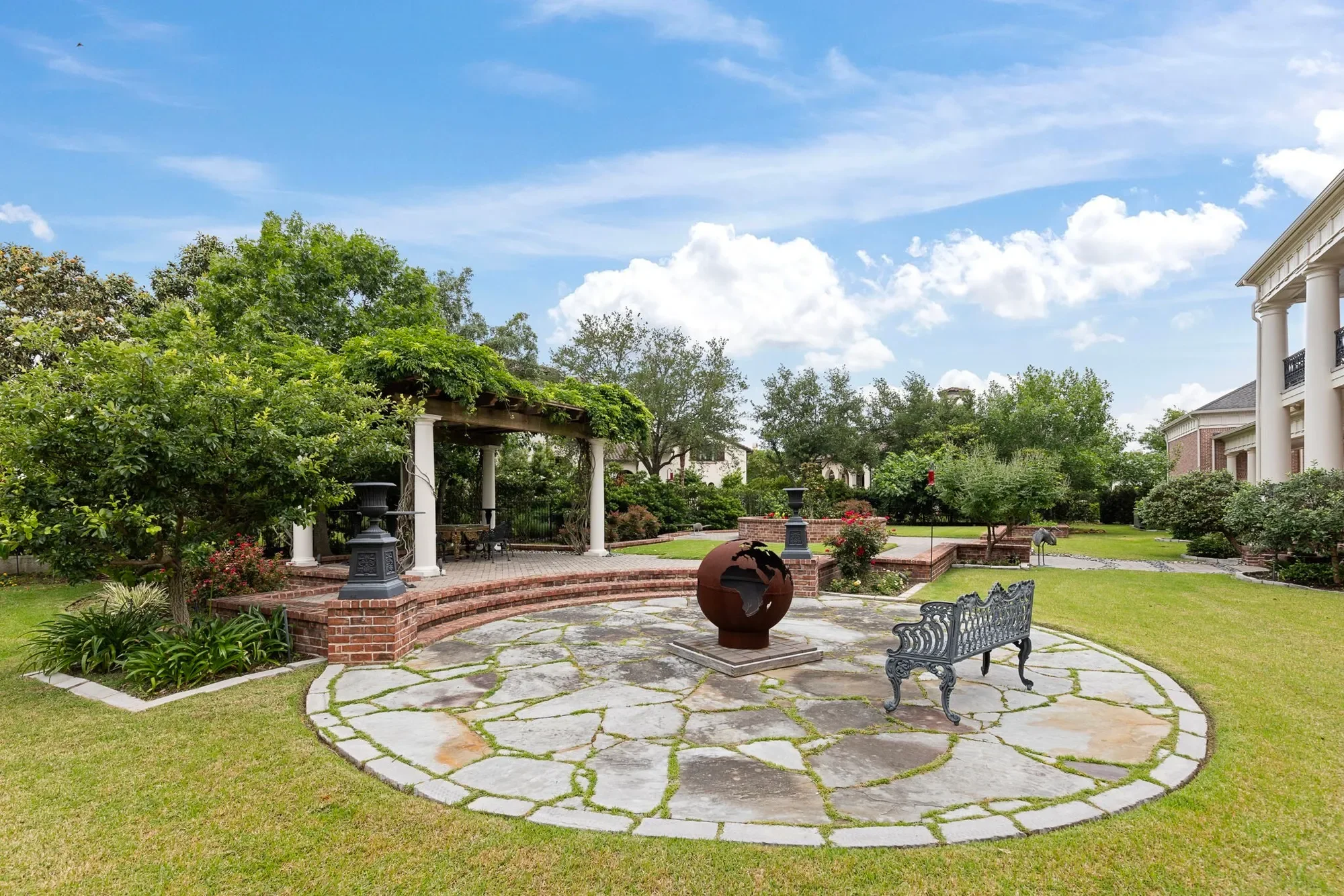 38 East Shore Drive, The Woodlands, TX 77380, Spring, Texas, United States. - Photo 30