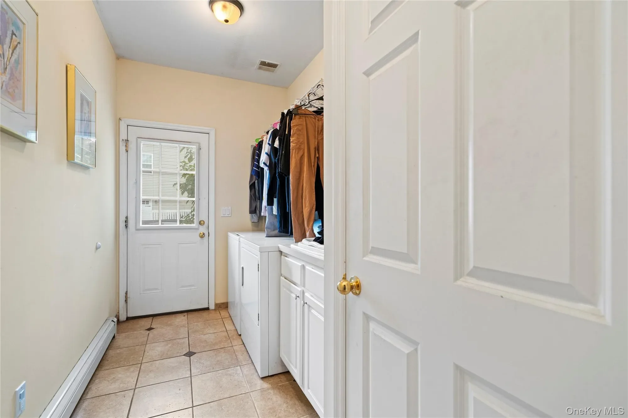 22 Southview Circle, Lake Grove, New York, United States. - Photo 23