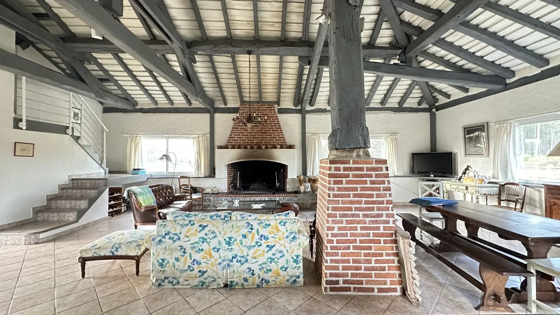 Gallery photo 1