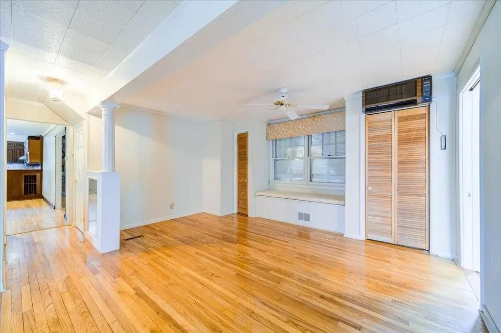 Gallery photo 4
