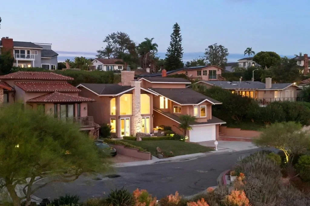 3208 Bern Ct, Laguna Beach, CA 92651, Laguna Beach, California, United States. - Hero Image