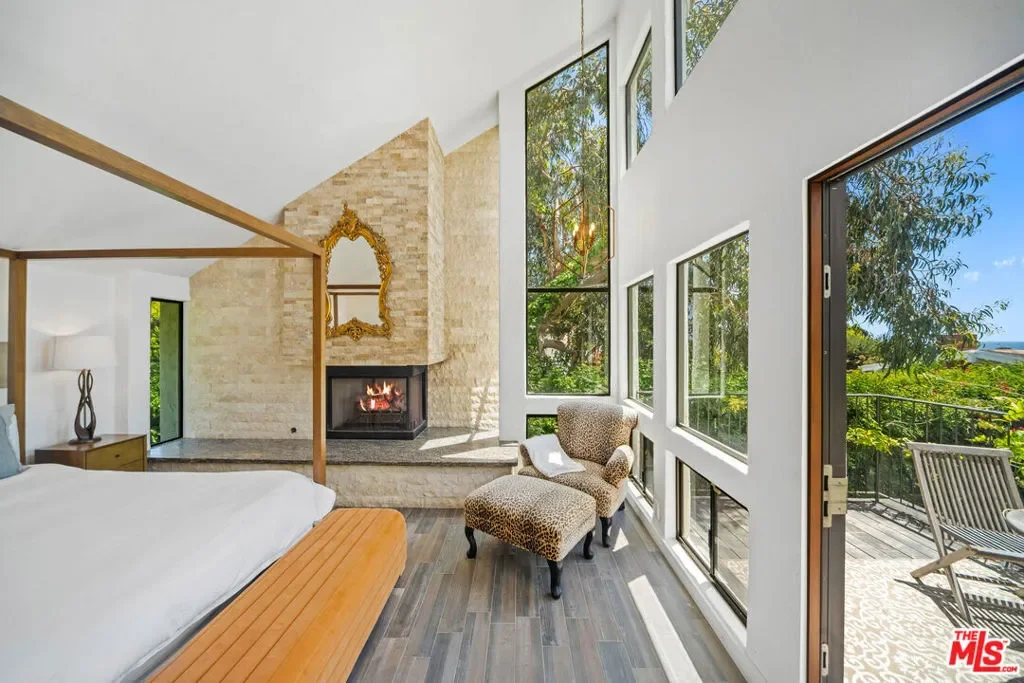 31830 Broad Beach Road, Malibu, California, United States. - Photo 29