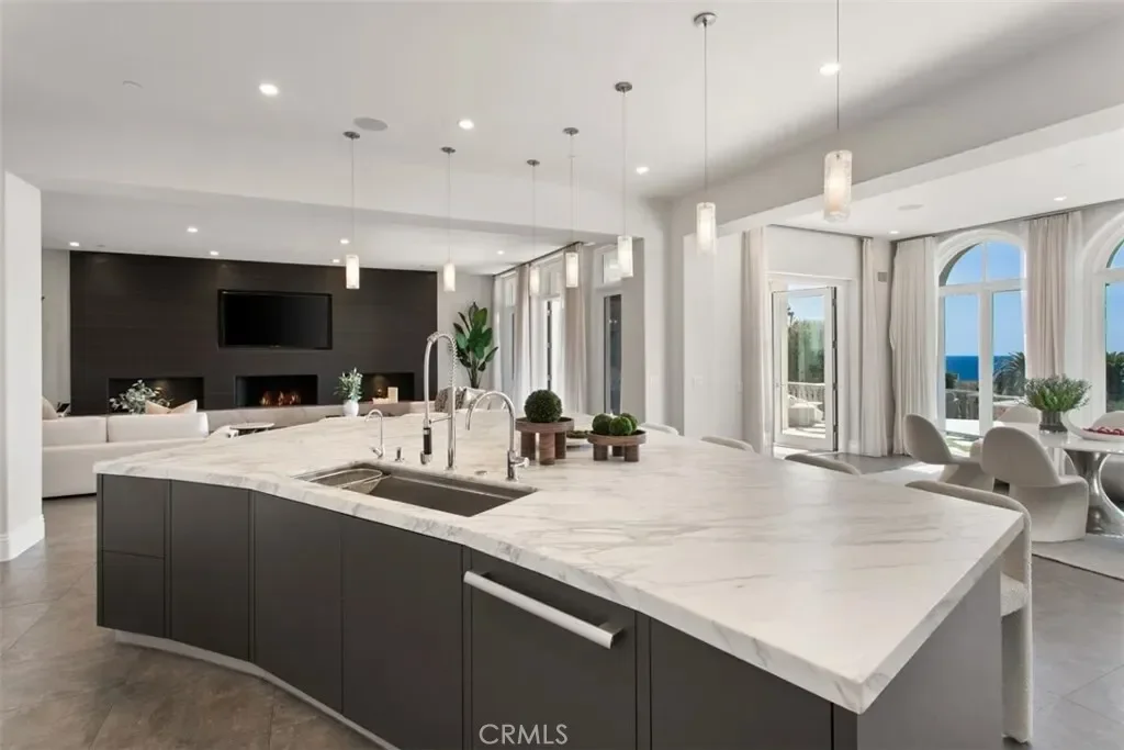 22 Pelican Crest Drive, Newport Beach, California, United States. - Photo 43