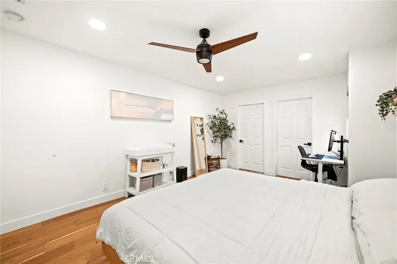 3345 Oakhurst Avenue, Los Angeles, California, United States. - Photo 9
