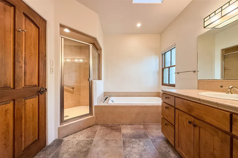 1097 Mansion Ridge Road , Santa Fe, NM 87501, Santa Fe, New Mexico, United States. - Photo 50