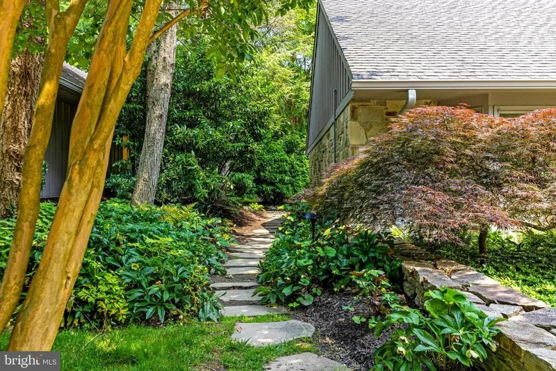 5 TALL TREE COURT, Pikesville, Maryland, United States. - Photo 2