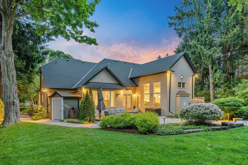 4169 Lakeshore Road, Burlington, ON L7L1A5, Burlington, Ontario, Canada. - Photo 96