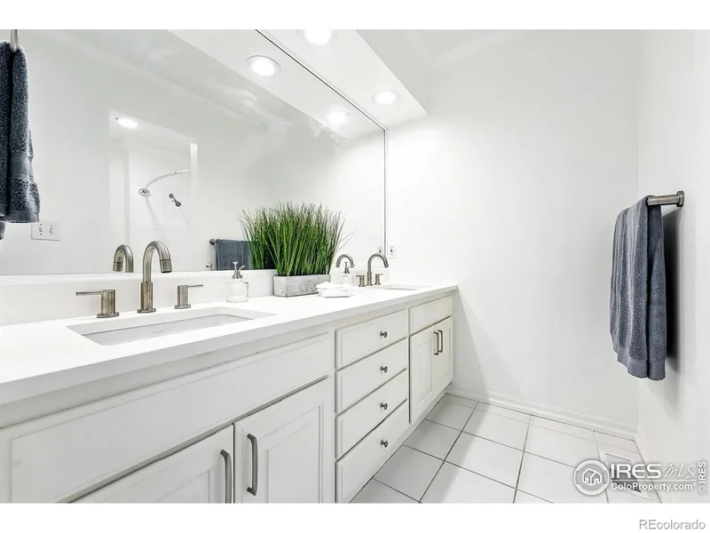 4557 Apple Way, Boulder, Colorado, United States. - Photo 28