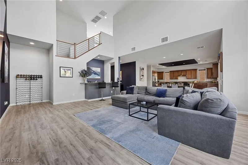 28 Vista Outlook Street, Henderson, NV 89011, Henderson, Nevada, United States. - Photo 5