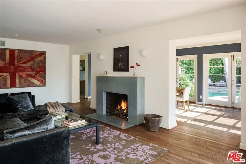 7064 La Presa Drive, Los Angeles, California, United States. - Photo 8