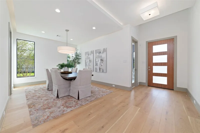 5200 Beech Street, Bellaire, Texas, United States. - Photo 5