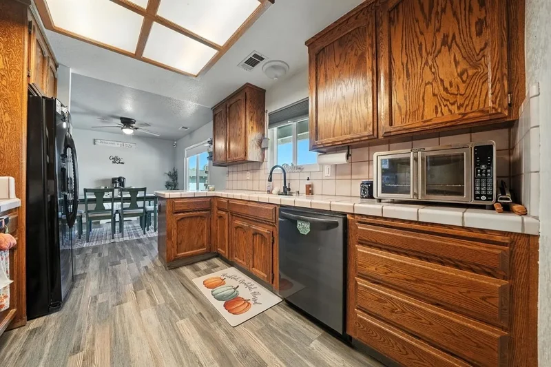 9680 Warren Road, Valley Springs, CA 95252, Valley Springs, California, United States. - Photo 16