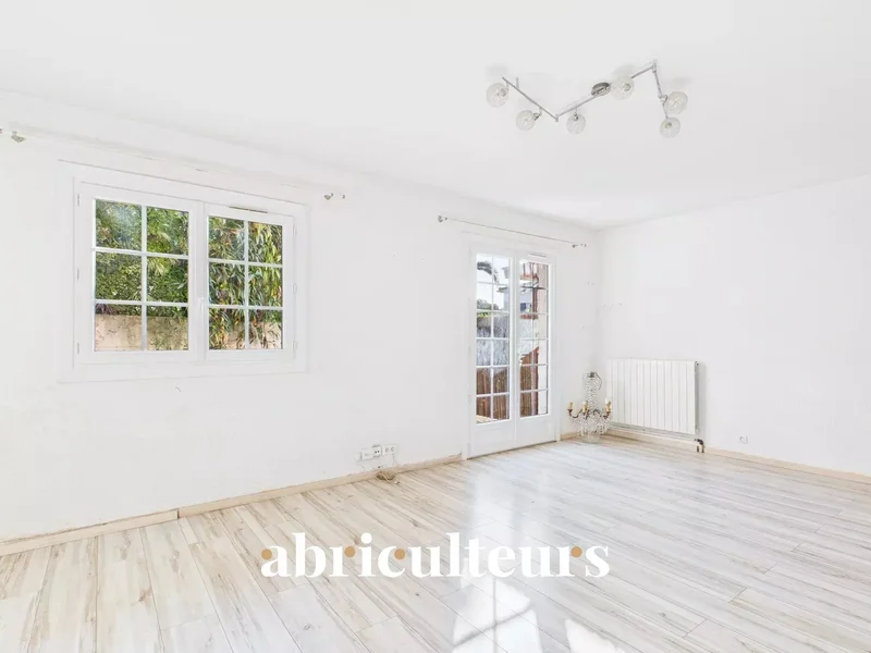 753 Avenue de la Colle, Villeneuve-Loubet, Provence-Alpes-Côte d'Azur, France. - Photo 10