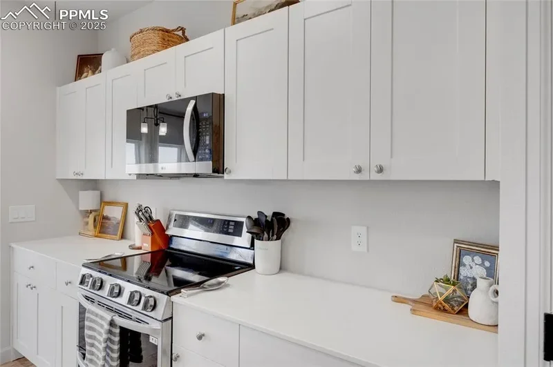 7154 Marshbern Court, Colorado Springs, CO 80908, Colorado Springs, Colorado, United States. - Photo 10
