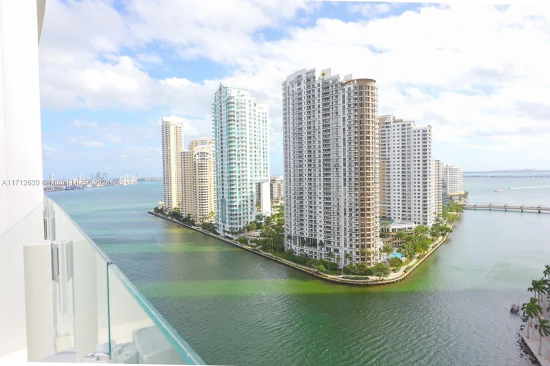 300 Biscayne Boulevard Way 1806, Miami, Florida, United States. - Photo 35