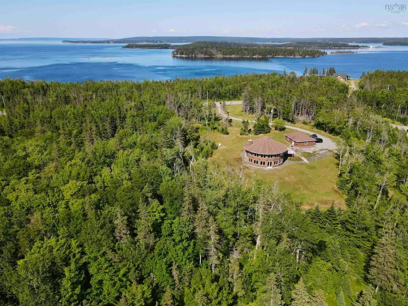 An exceptional Deltec-designed, 18-sided home on 2.7 acres