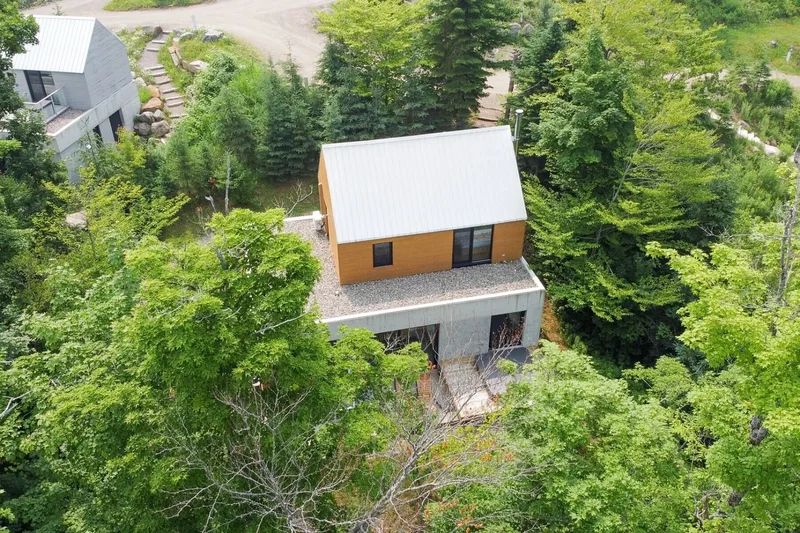 93 Ch. de la Trinité, Apt. 13, Lac-Supérieur, QC J0T1P0, Lac-Supérieur, Quebec, Canada. - Photo 32