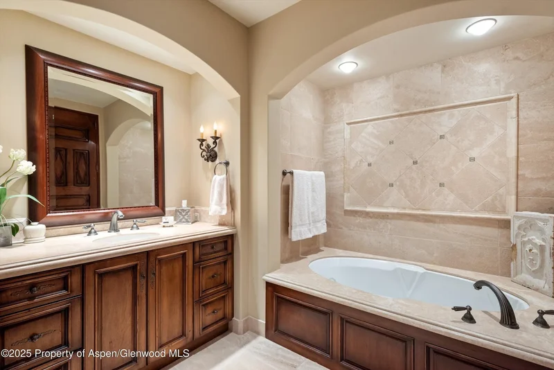 663 Mountain Laurel Drive, Aspen, Colorado, United States. - Photo 26
