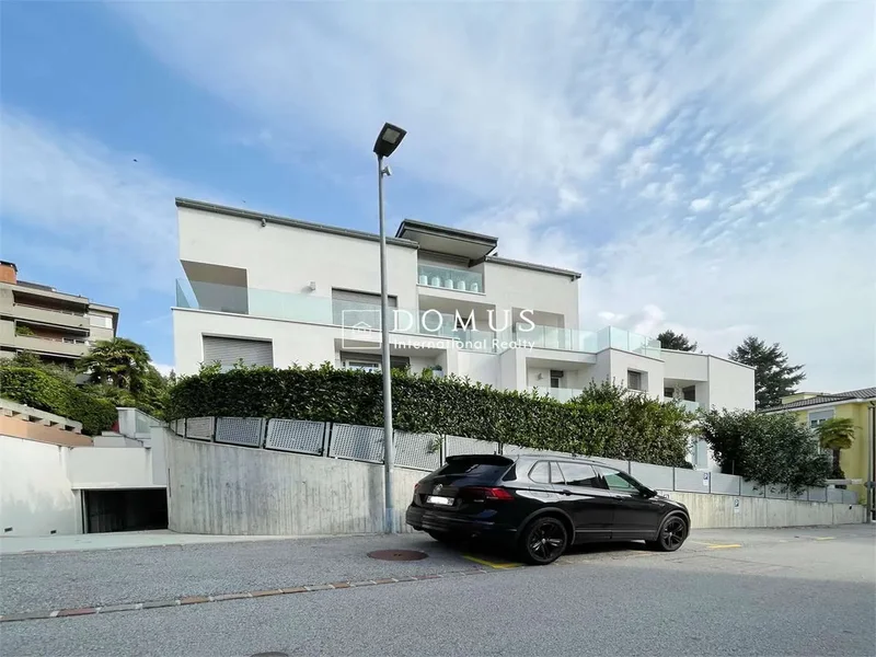 Modern penthouse 3 bedrooms with garden