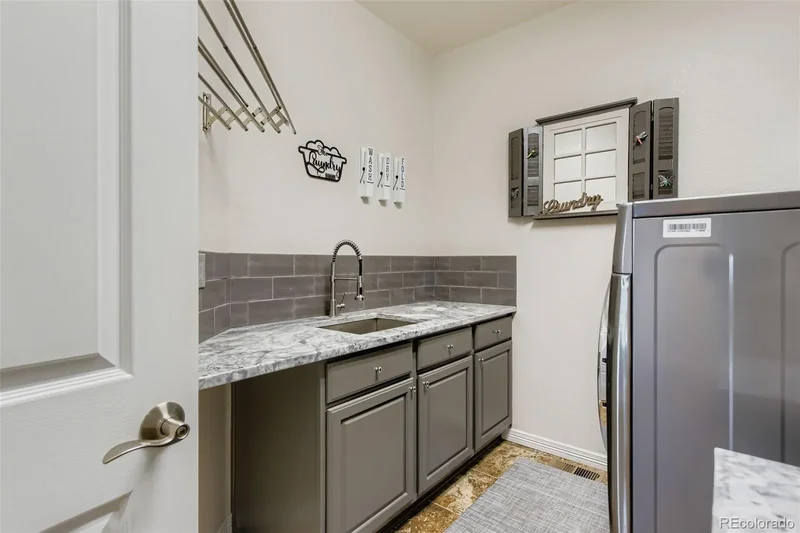 795 Ridgemont Circle, Highlands Ranch, Colorado, United States. - Photo 24