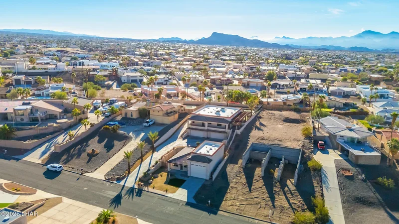 2672 Caribbean Dr, Lake Havasu City, AZ 86406, Lake Havasu City, Arizona, United States. - Photo 103