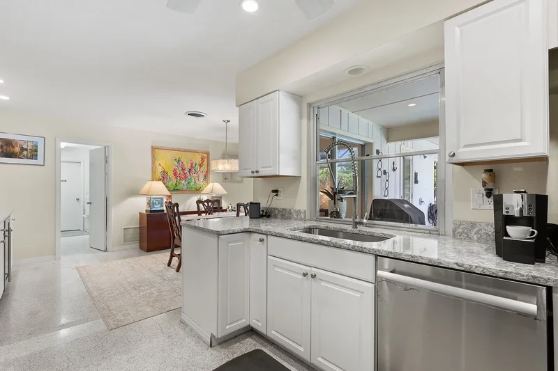 405 Park Boulevard N, Venice, FL 34285, Venice, Florida, United States. - Photo 11