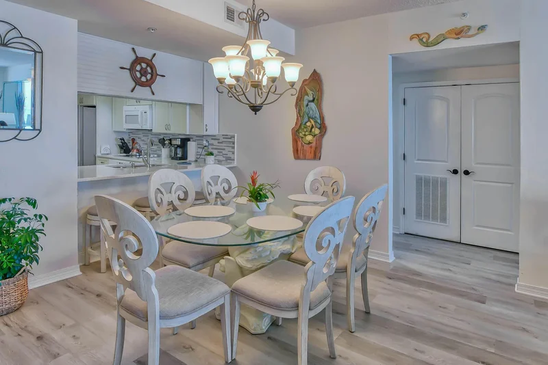 8477 Gulf Boulevard #APT 202, Navarre, FL 32566, Pensacola Beach, Florida, United States. - Photo 7