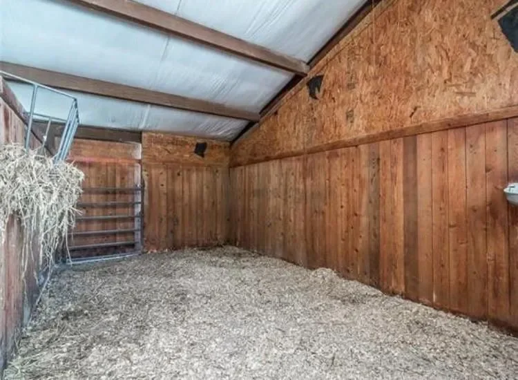 783 County Rd 4420, Whitewright, Texas, United States. - Photo 32