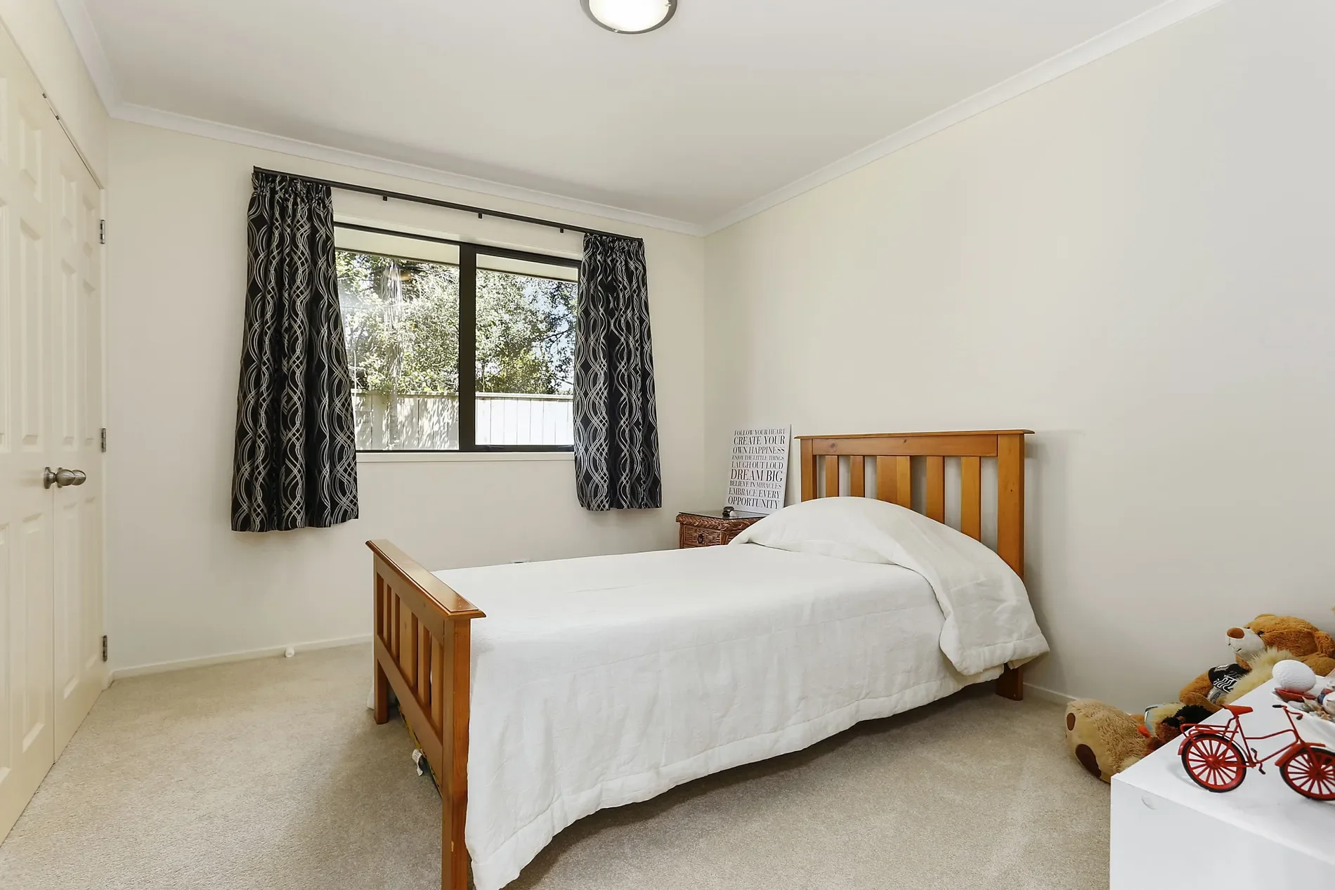 Gallery photo 9