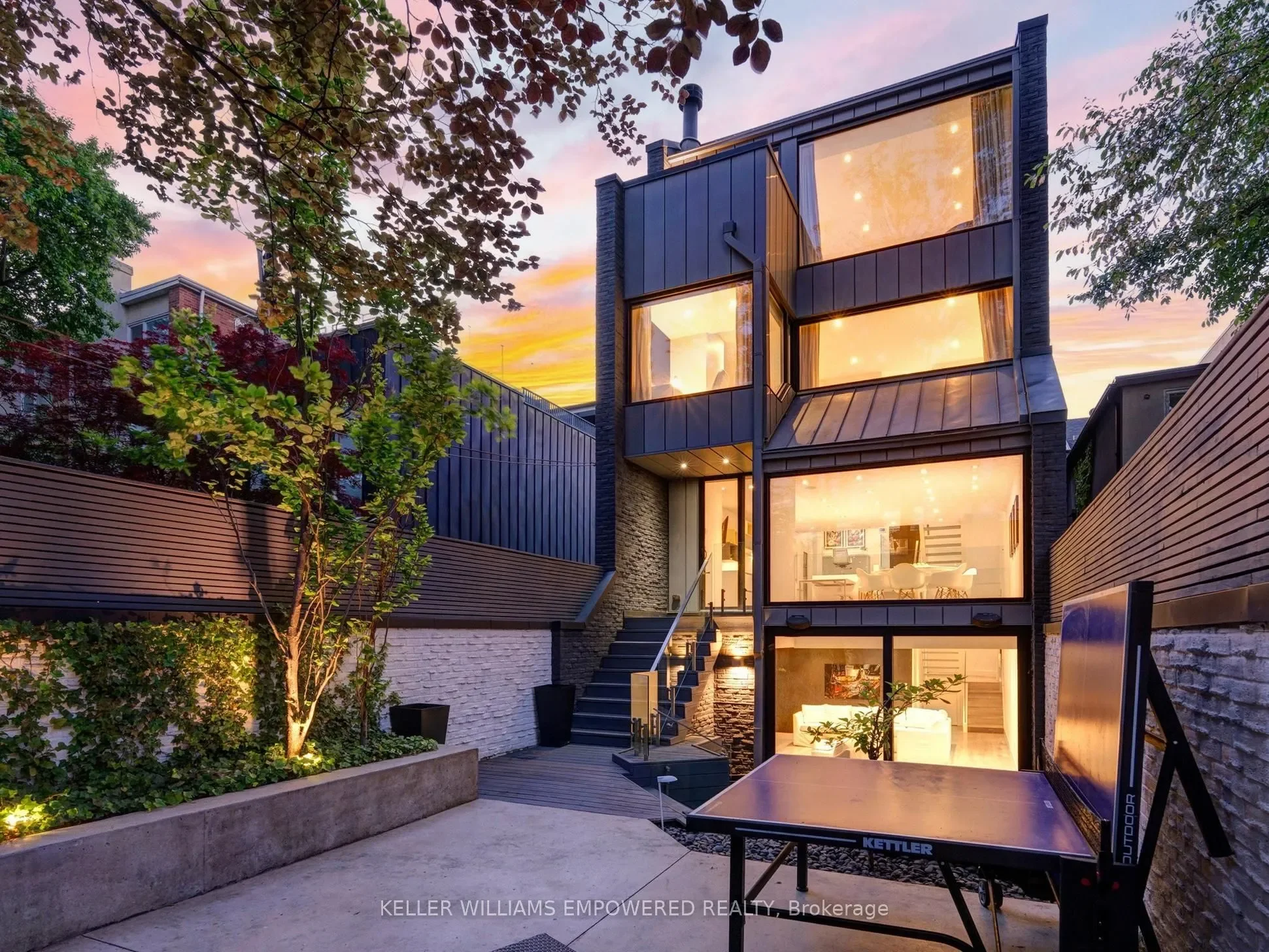 41 Berryman Street, Toronto, ON M5R 1M7, Toronto, Canada. - Photo 3