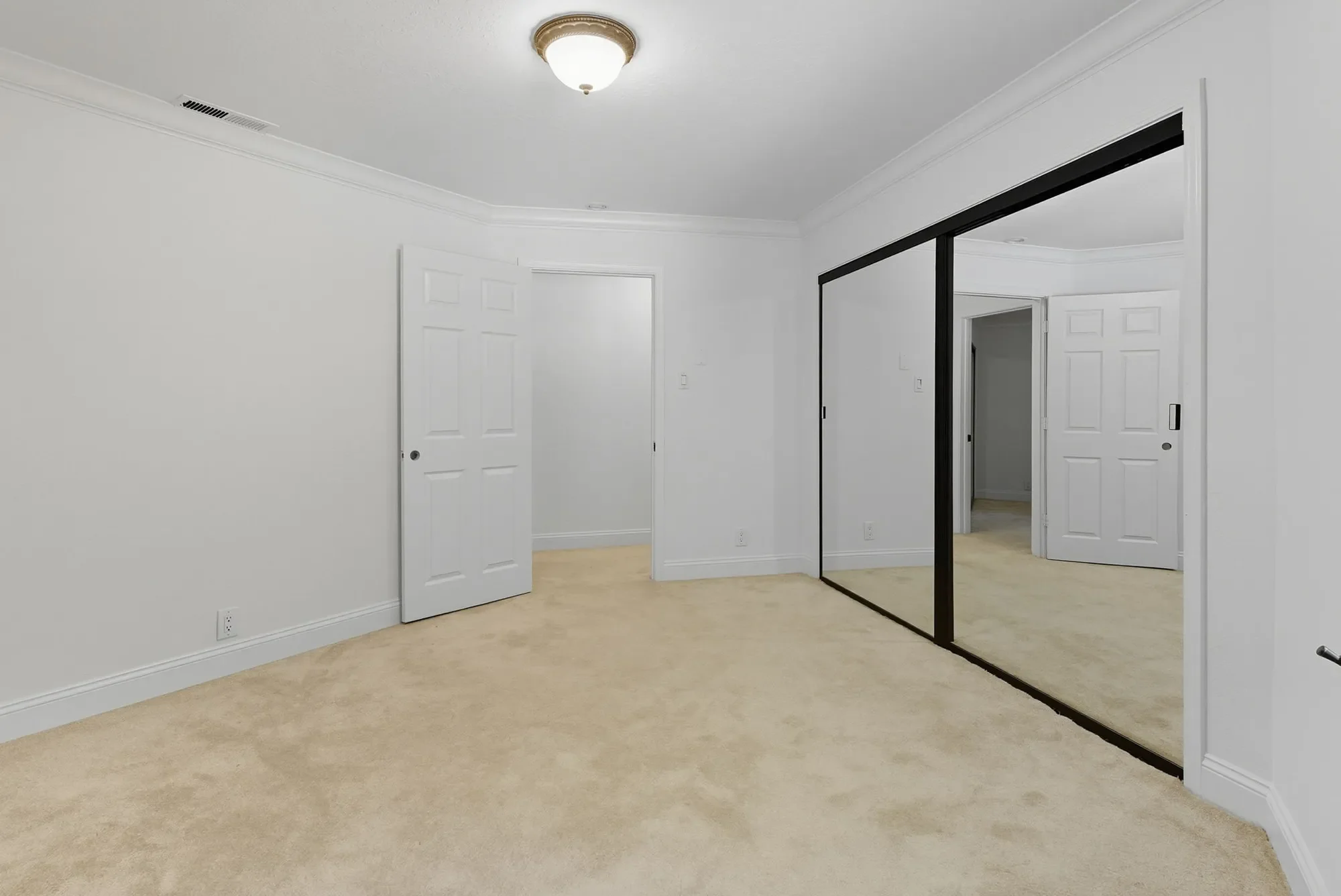 23489 Hutchinson Road , Los Gatos, CA 95033, Los Gatos, California, United States. - Photo 14