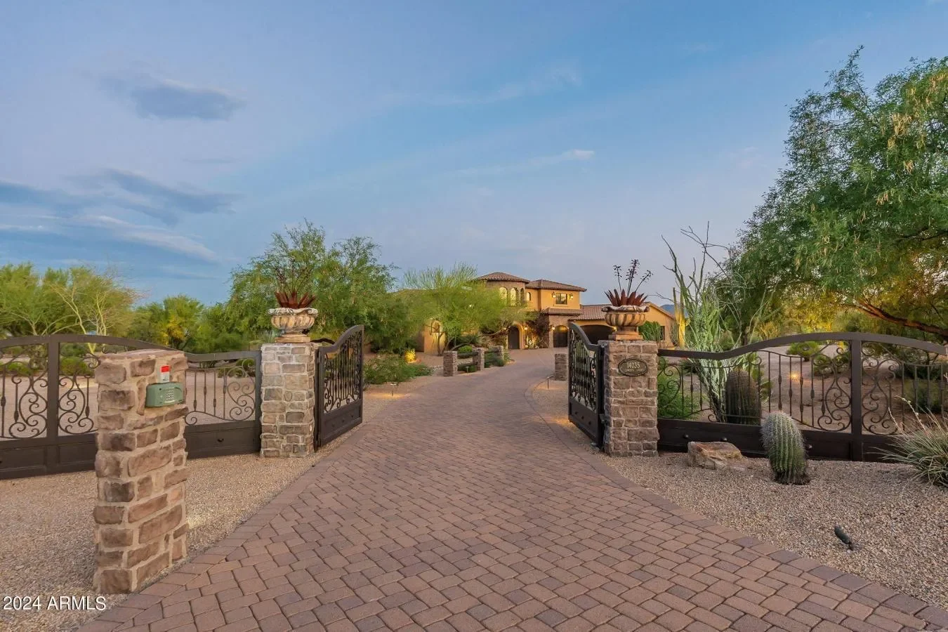 14035 E LOWDEN Court, Scottsdale, Arizona, United States. - Photo 14