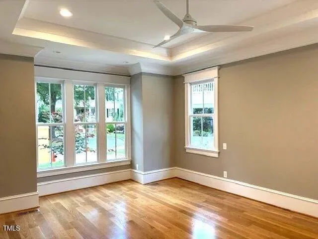 Gallery photo 7