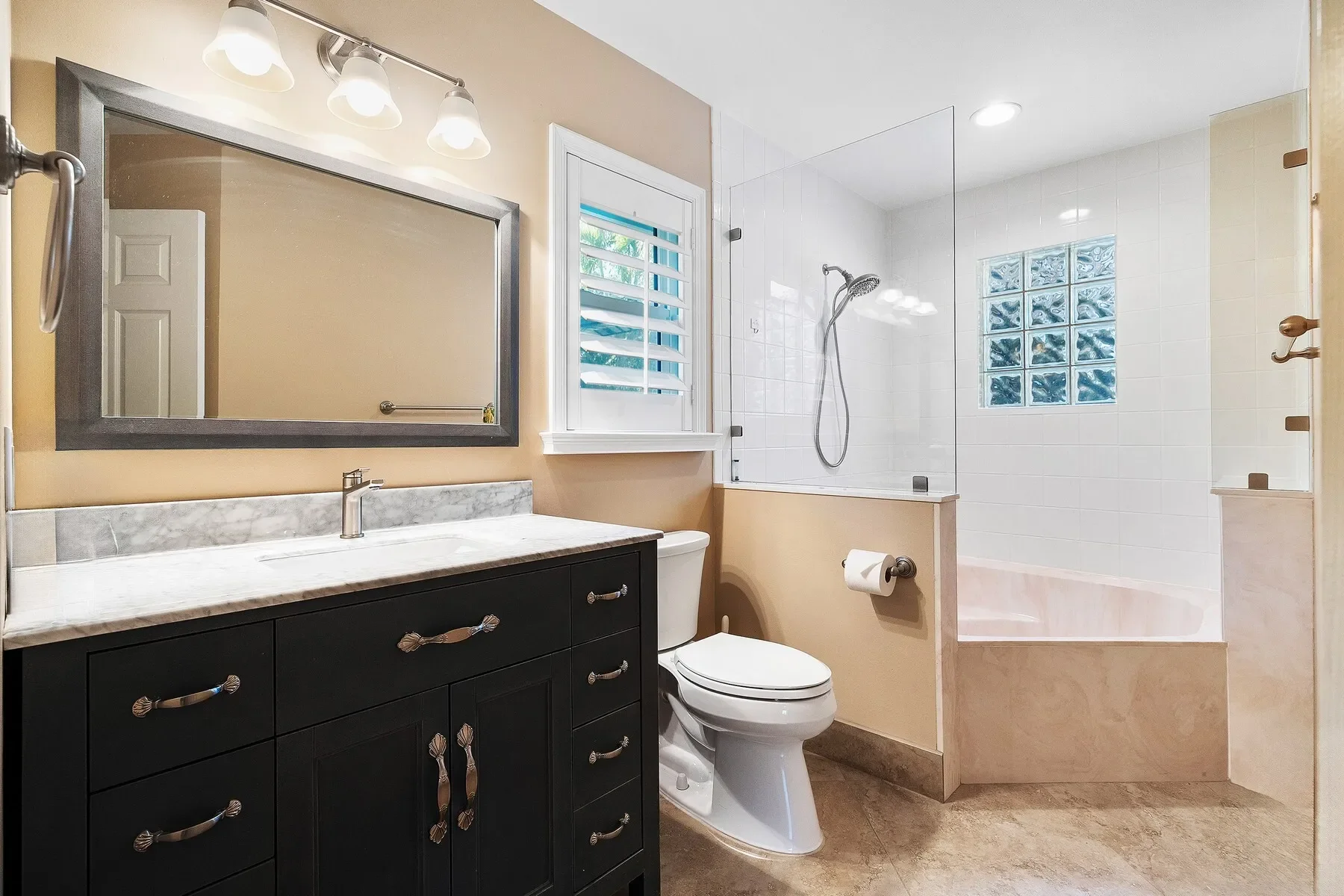 2304 SW Parkridge Place , Palm City, FL 34990, Palm City, Florida, United States. - Photo 6