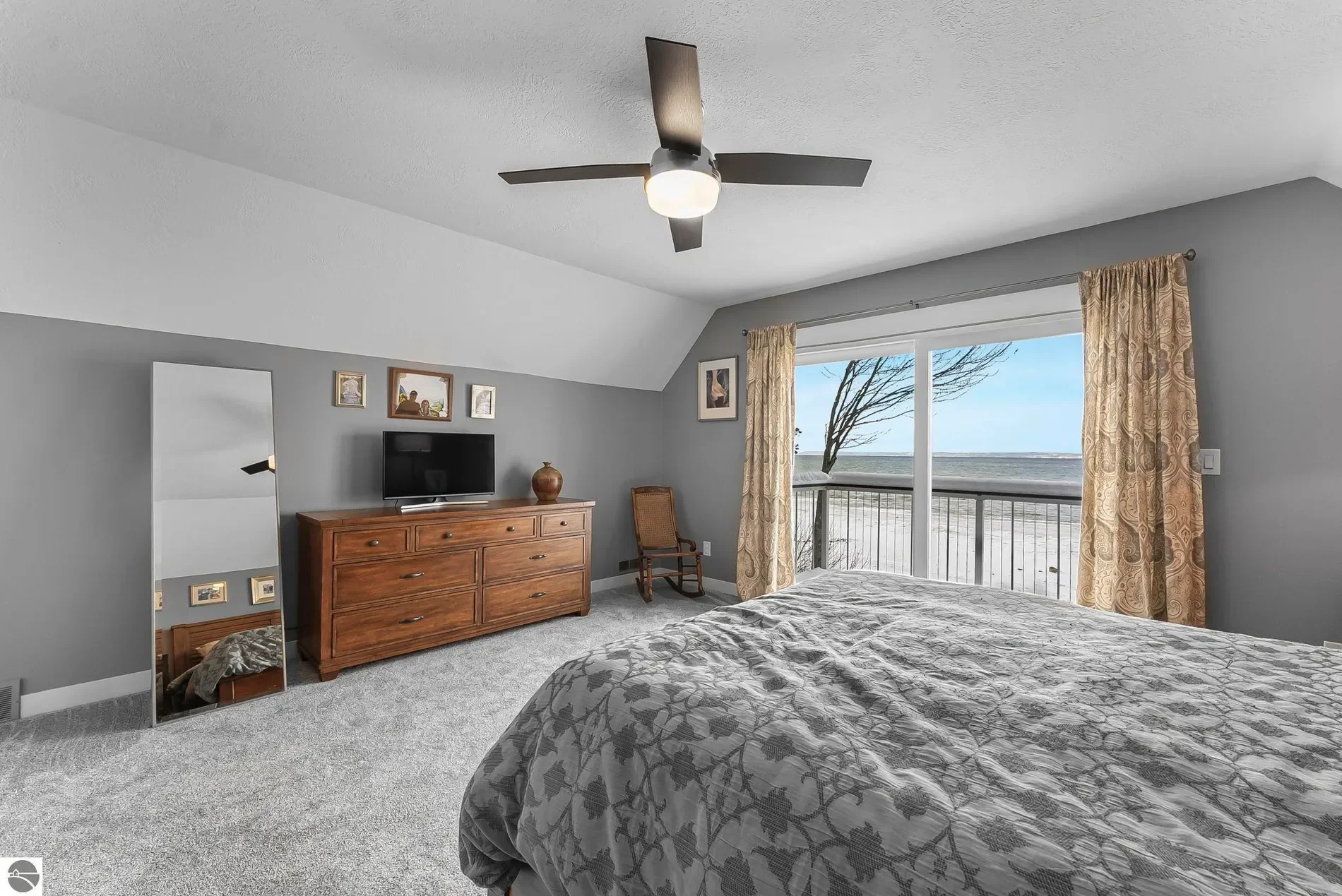 5648 MacKenzie Drive, Elk Rapids, Michigan, United States. - Photo 22