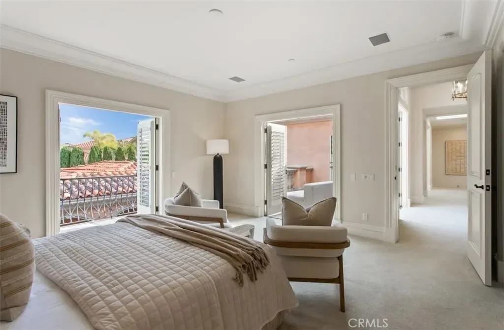 11 Shoreview, Newport Beach, California, United States. - Photo 14
