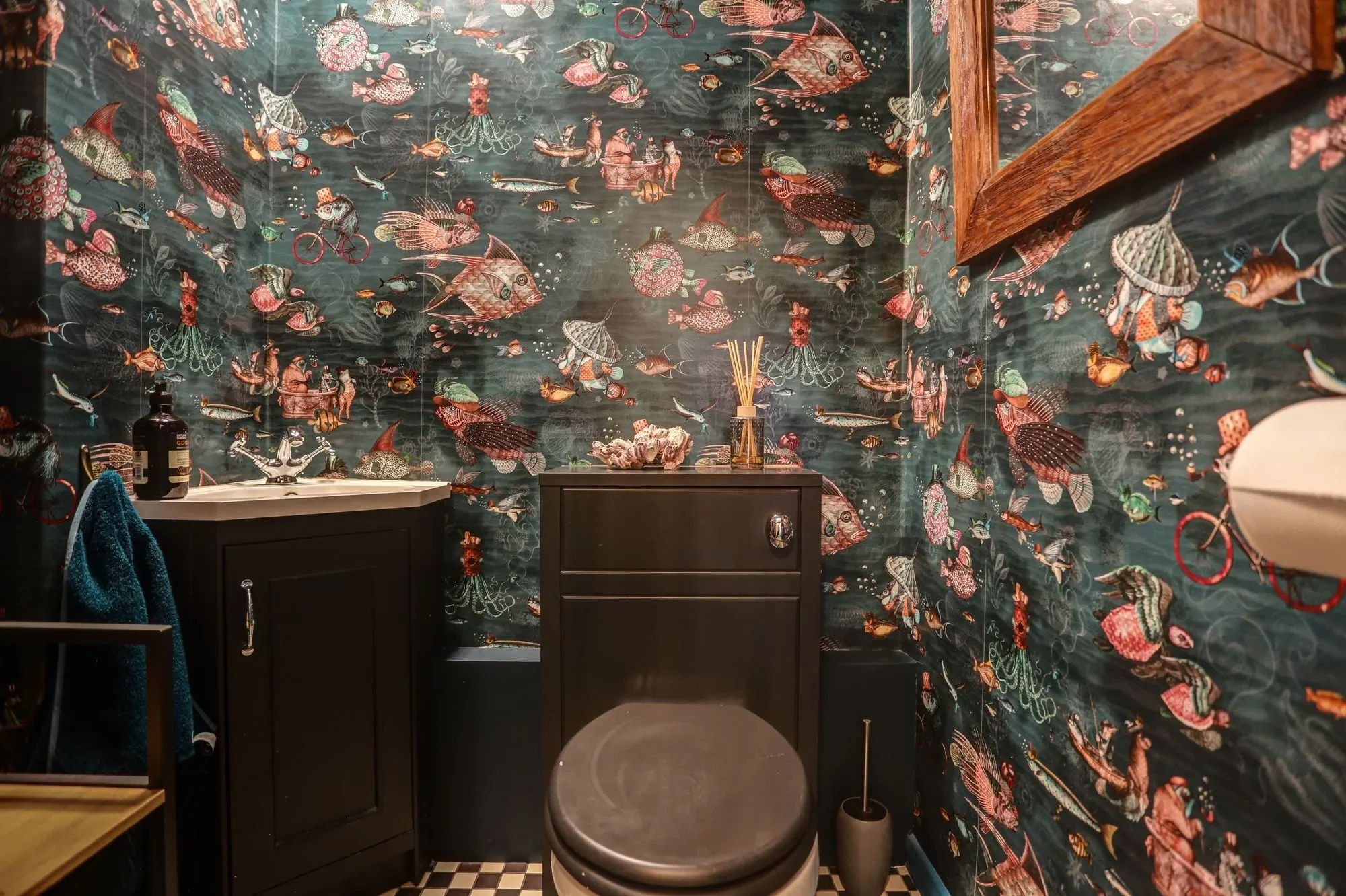 77 Marine Parade, Brighton, Brighton and Hove, England, United Kingdom. - Photo 2