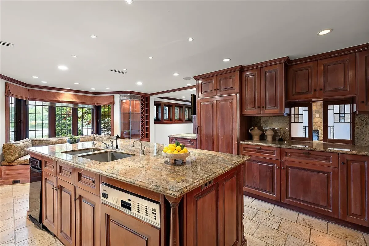 490 East Long Lake Road, Bloomfield Hills, Michigan, United States. - Photo 16