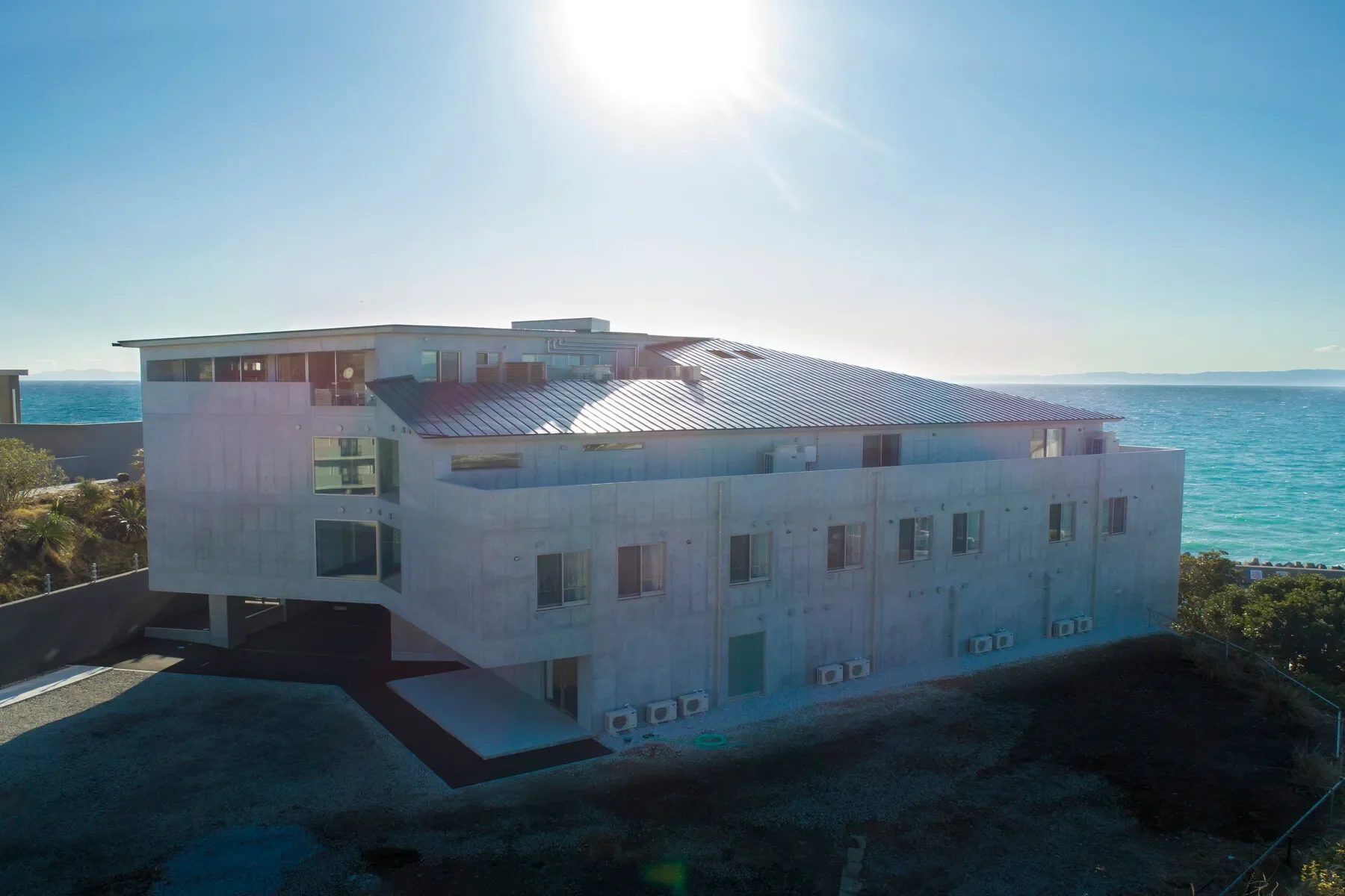 Exterior photo 9