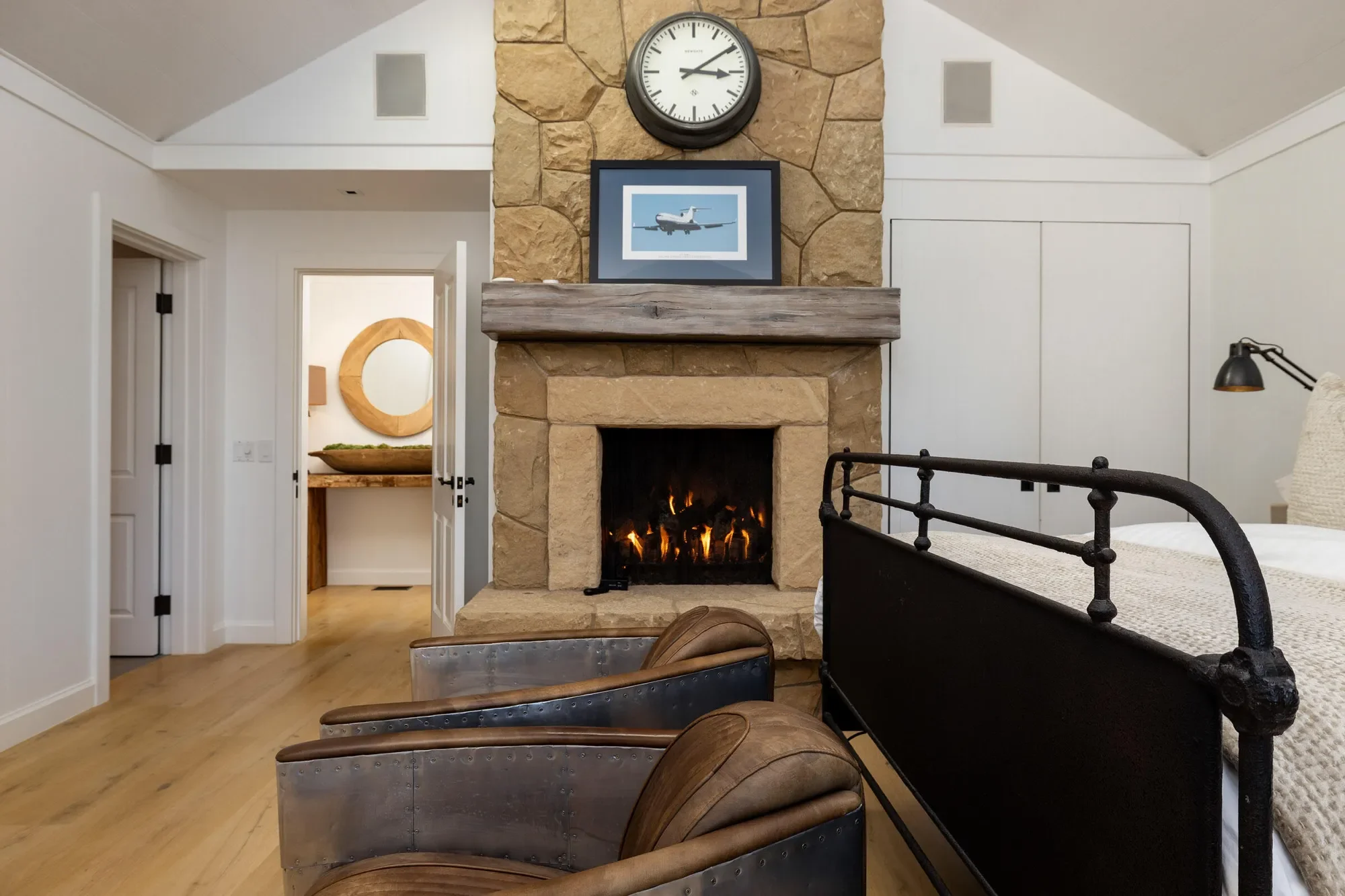 571 Sand Point Road, Carpinteria, California, United States. - Photo 24