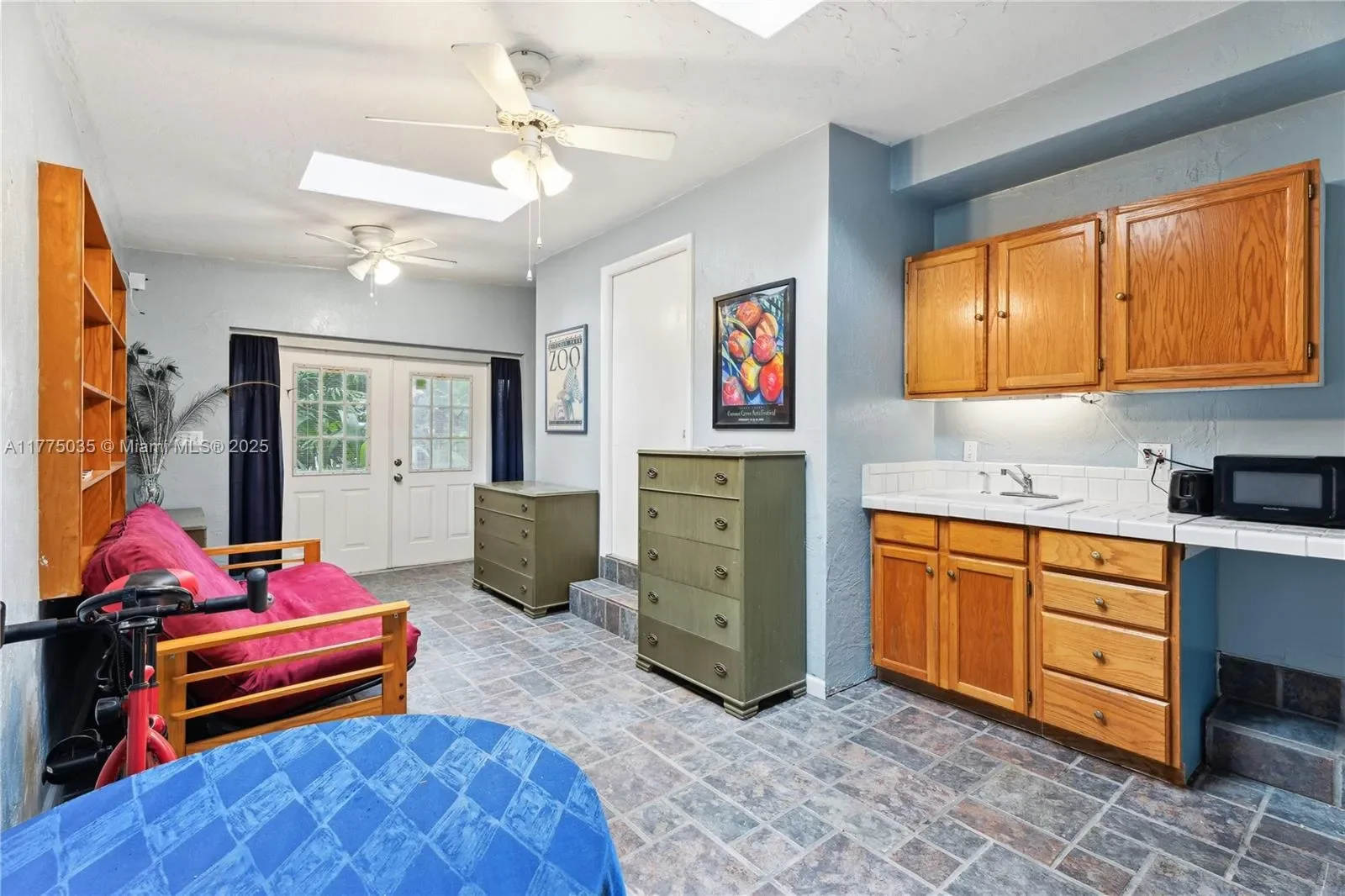 4160 Lybyer Ave, Miami, Florida, United States. - Photo 18
