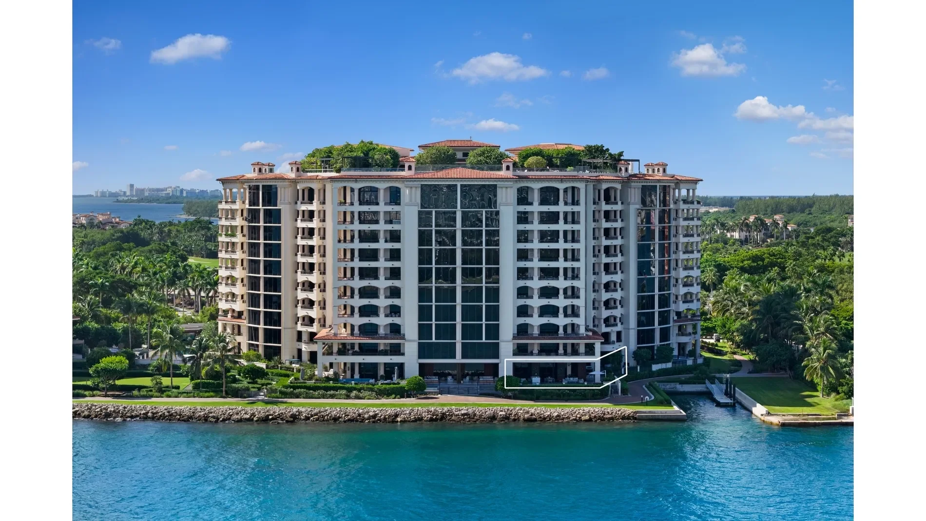 6800 Fisher Island Dr, Miami Beach, Florida, United States. - Photo 49