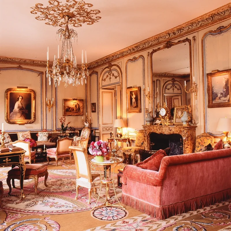 FIFTH AVENUE, New York, New York, United States. - Photo 8