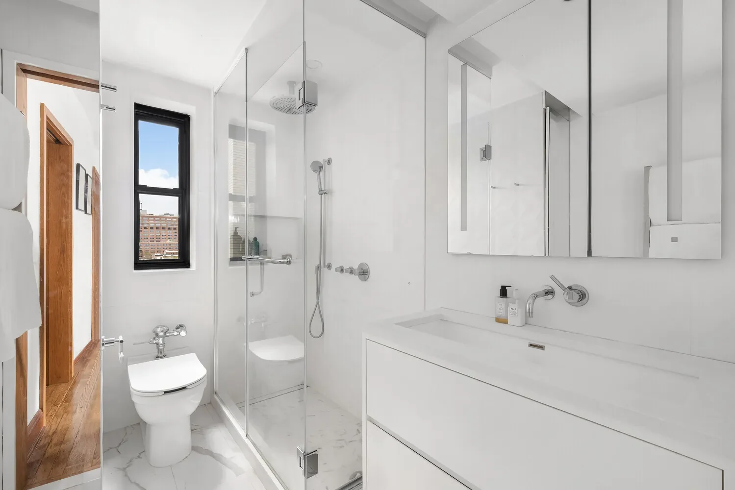 300 W 23RD ST, New York, New York, United States. - Photo 5