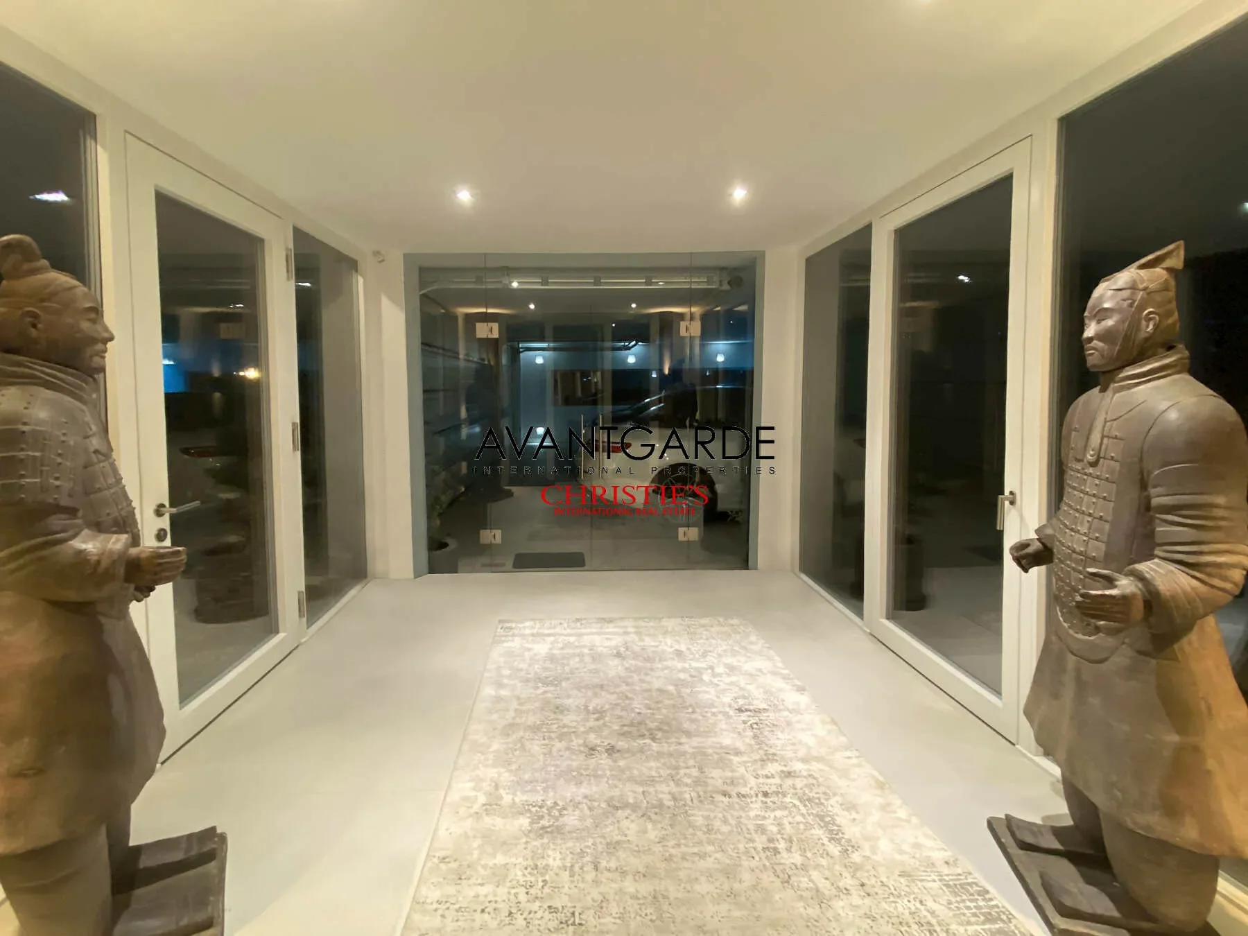 Gallery photo 6