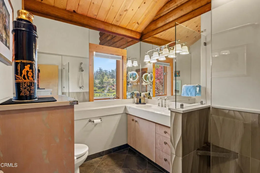 40811 Eureka Hill Road, Point Arena, California, United States. - Photo 36