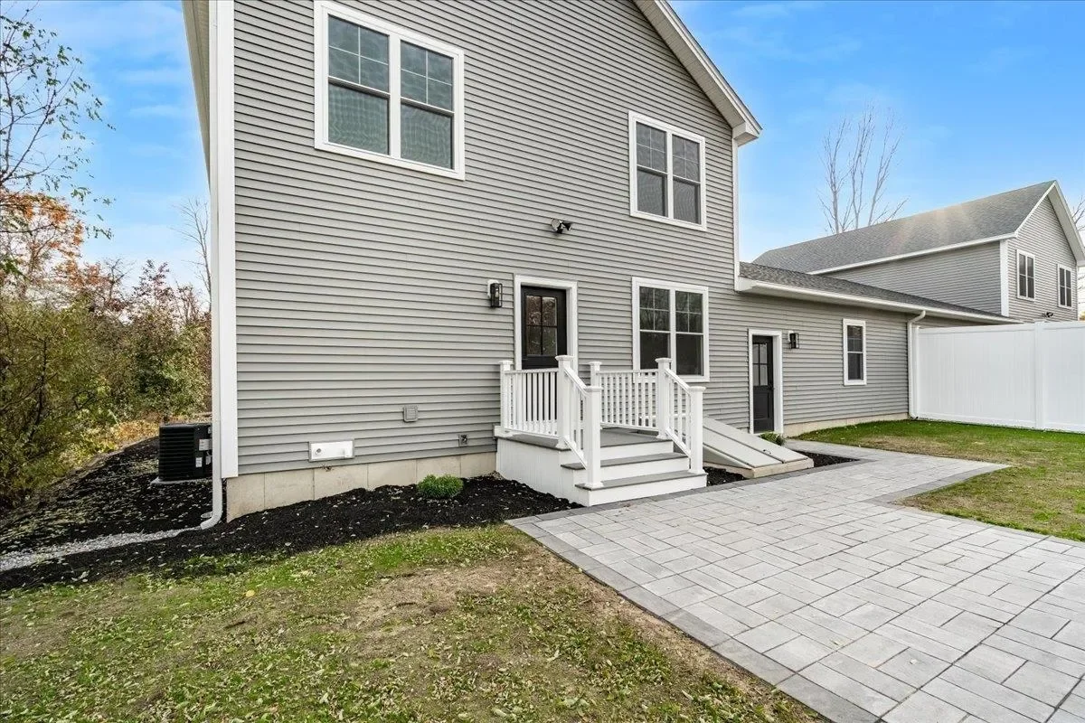 Property photo 12