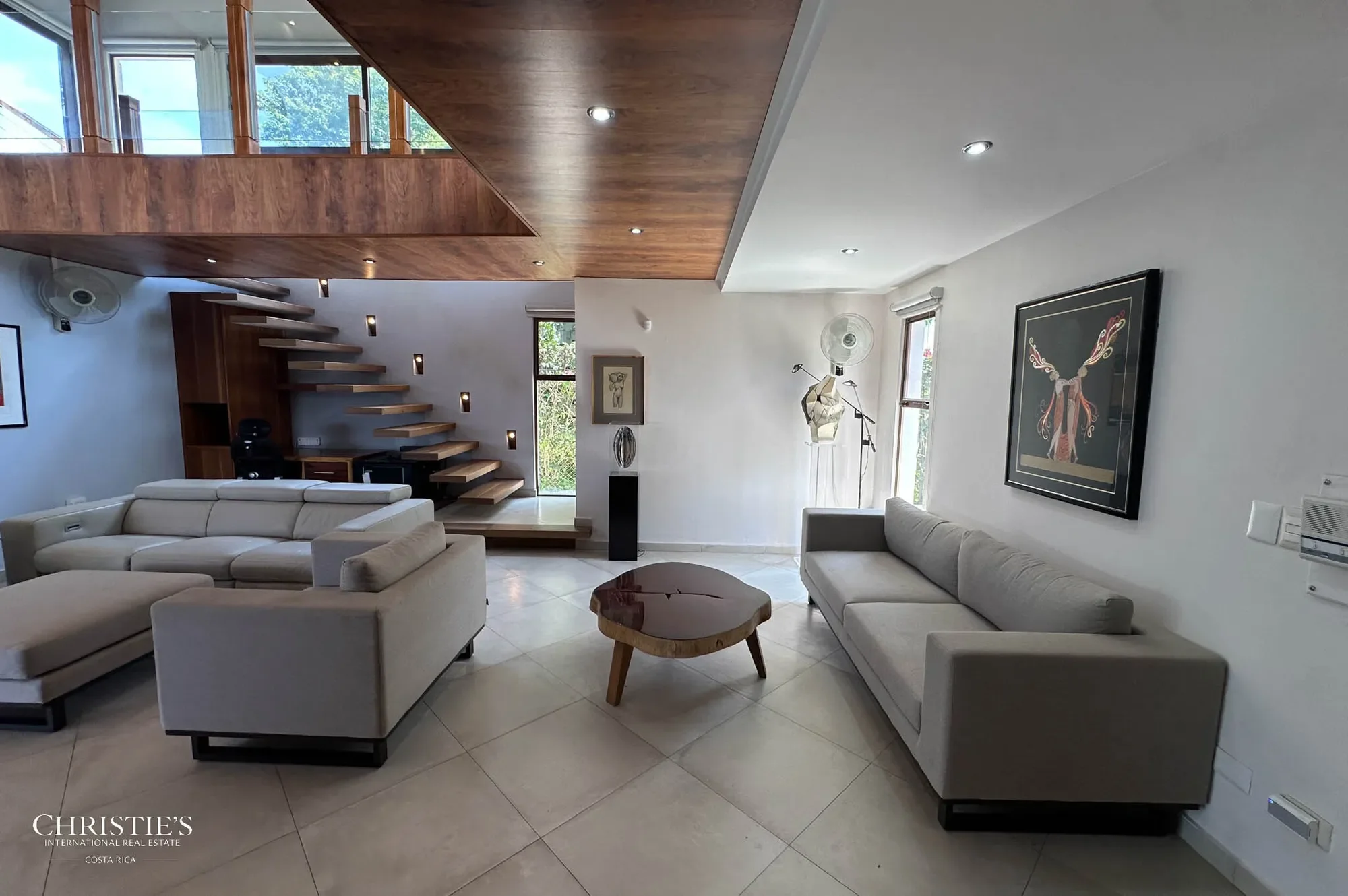 Gallery photo 2