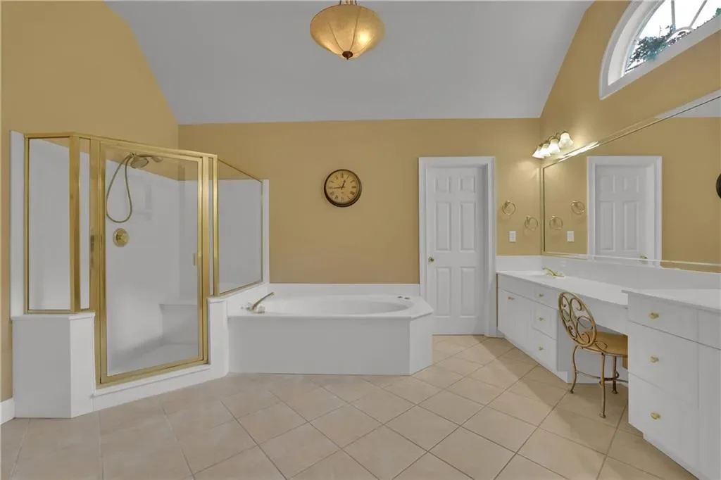 1502 Menlo Drive NW, Kennesaw, Georgia, United States. - Photo 24